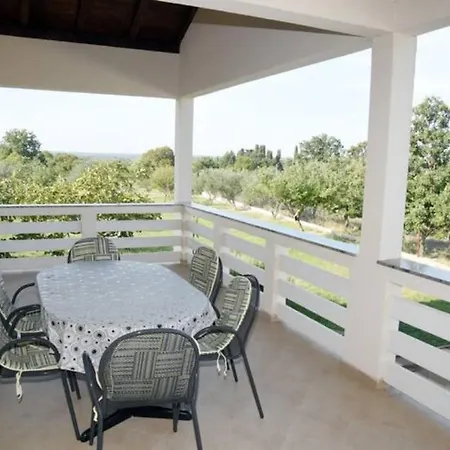 Holliday House Eni Zadar Holiday home Vrsi